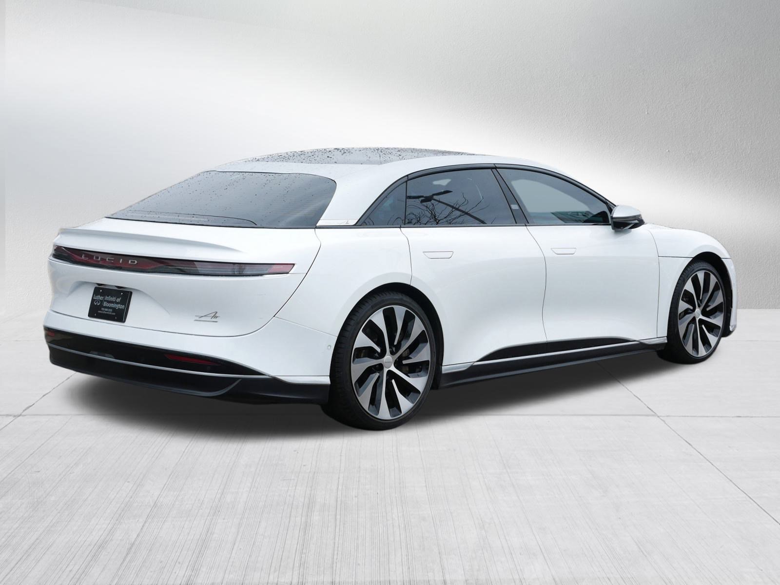 Used 2022 Lucid Air Grand Touring image 7