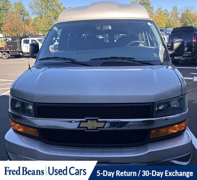 Used 2023 Chevrolet Express 2500 Work Van image 9
