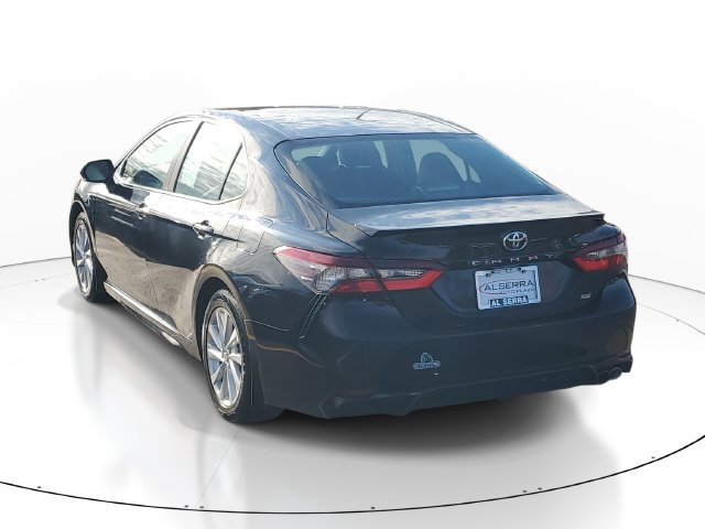 Used 2024 Toyota Camry SE FWD image 3