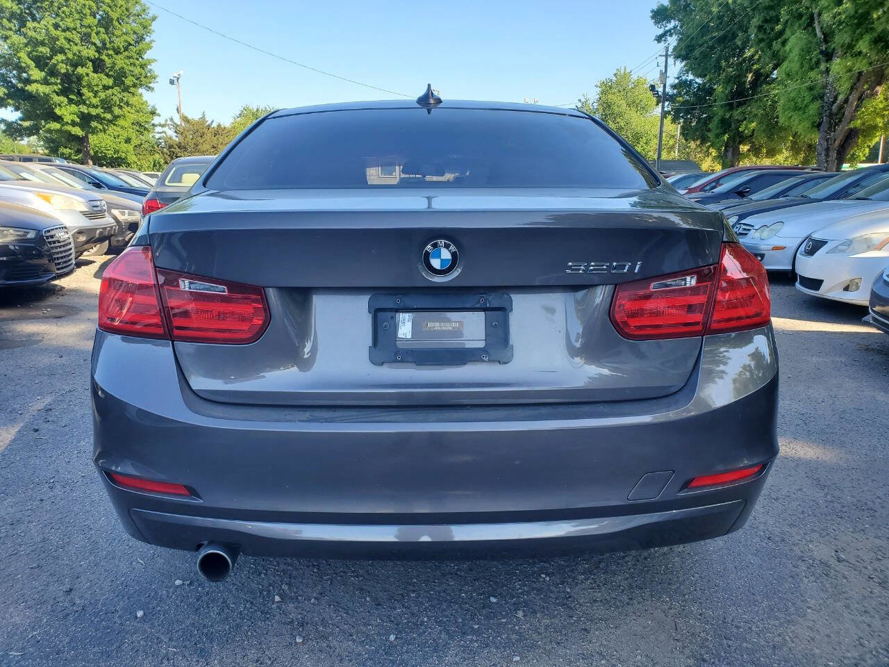 Used 2014 BMW 320i Sedan RWD image 6