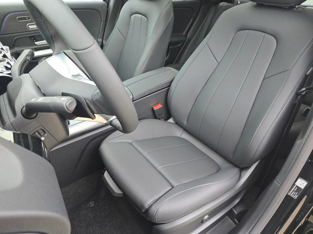 New 2026 Mercedes-Benz GLA 250 4MATIC image 23