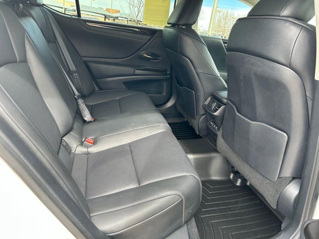 Used 2019 Lexus ES 350 350 w/ Premium Package image 30