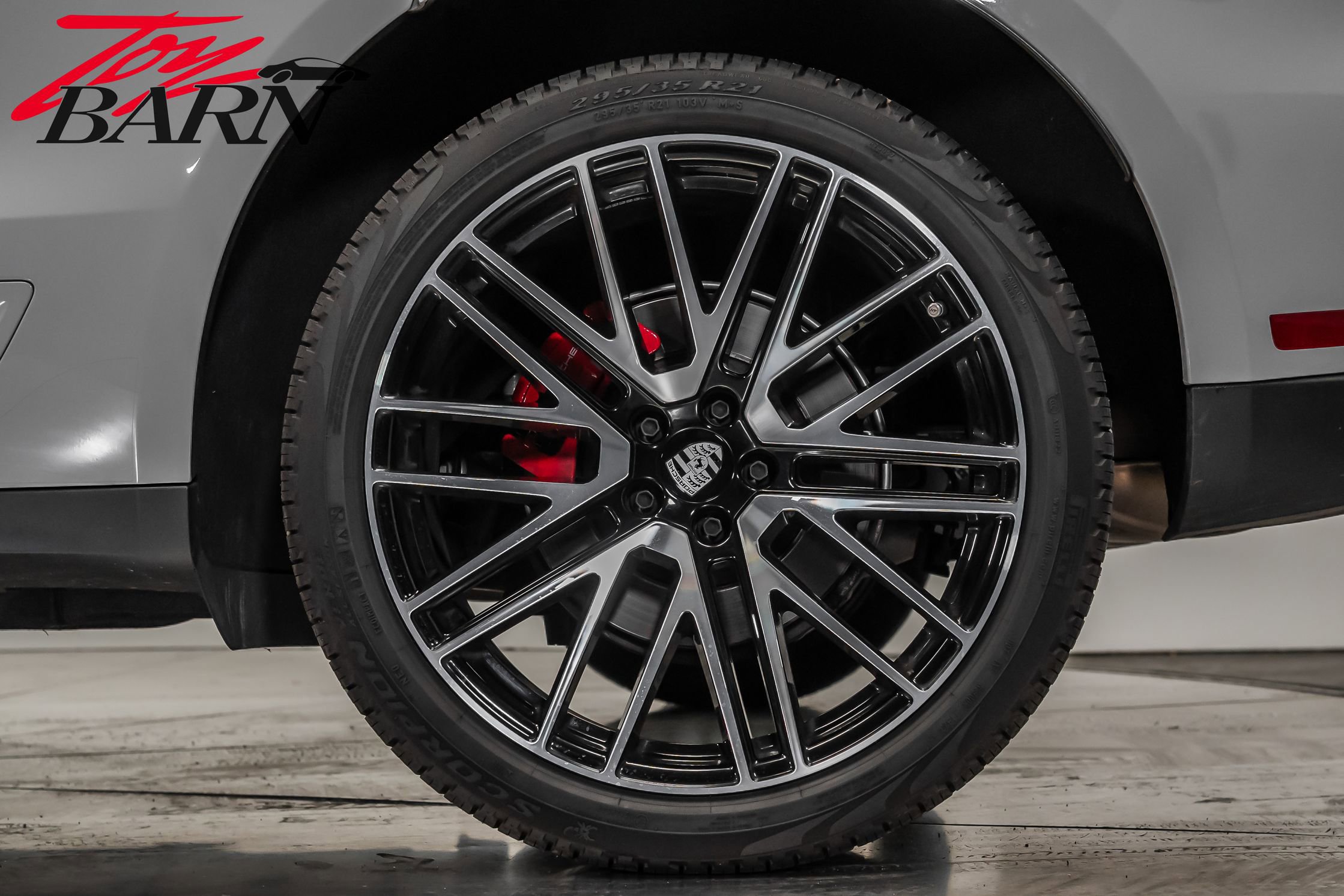 Used 2023 Porsche Macan S image 17