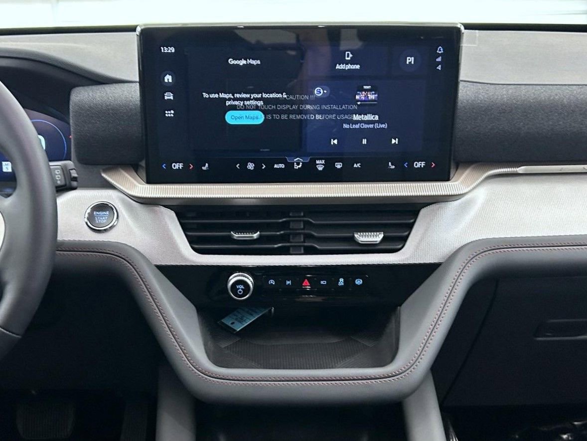 New 2026 Ford Explorer Active image 12