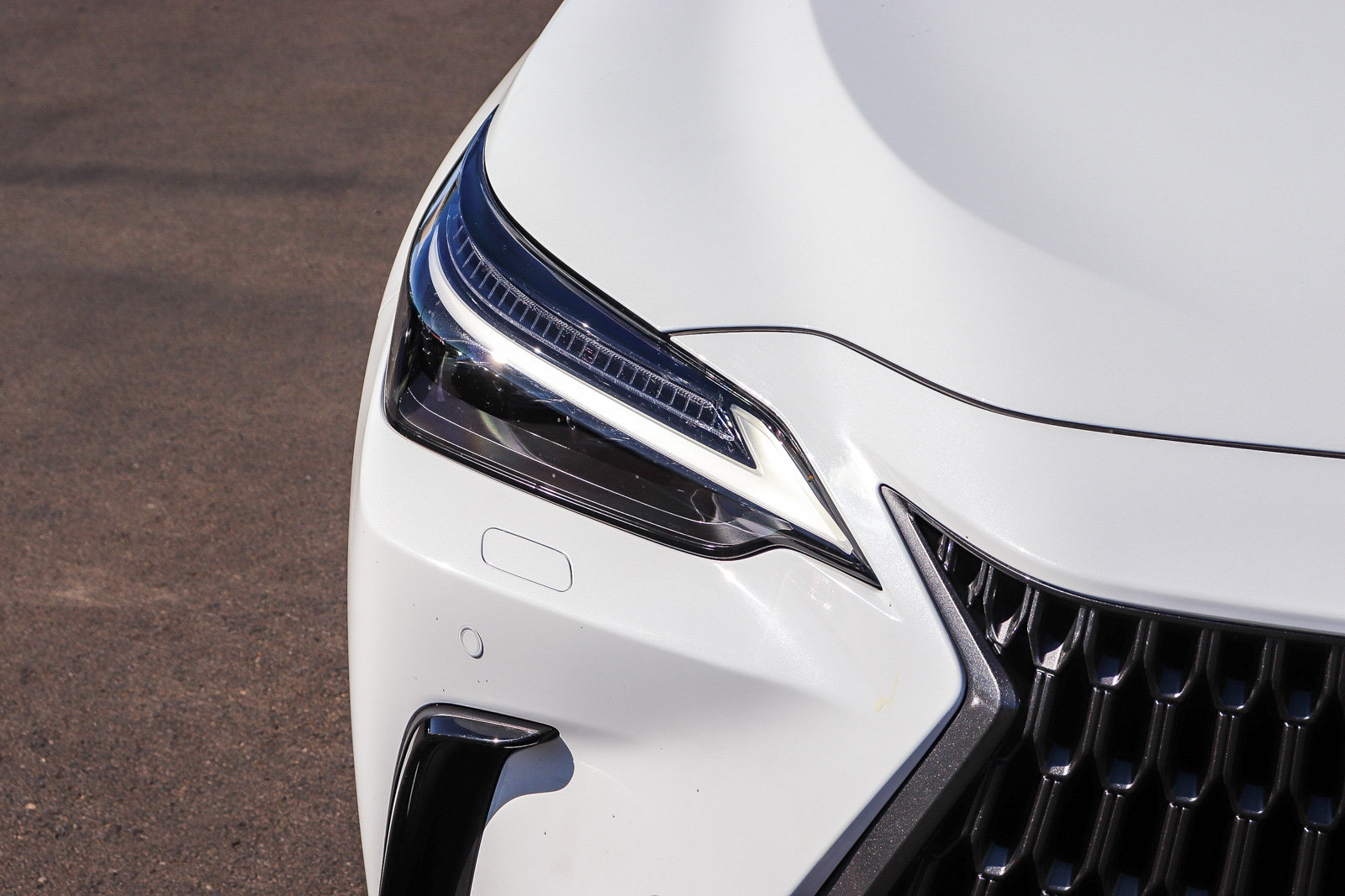 Certified 2026 Lexus NX 450h+ AWD w/ Accessory Package (Z2) image 11