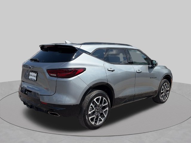 Used 2025 Chevrolet Blazer RS FWD image 6