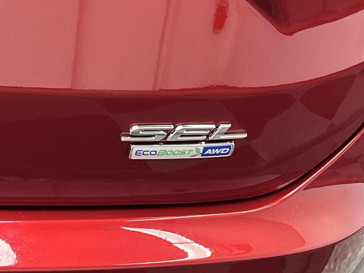 Used 2019 Ford Edge SEL w/ Cold Weather Package AWD/4WD image 33