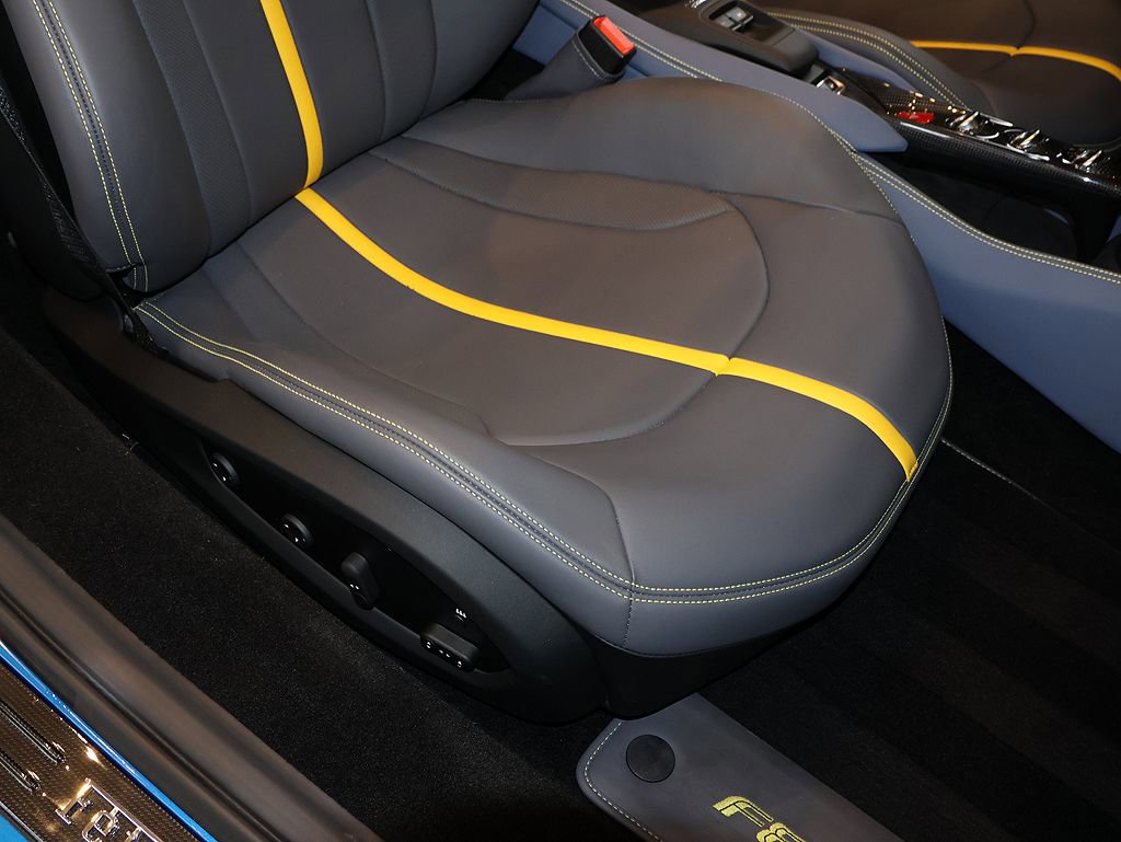 Certified 2021 Ferrari F8 Tributo image 33