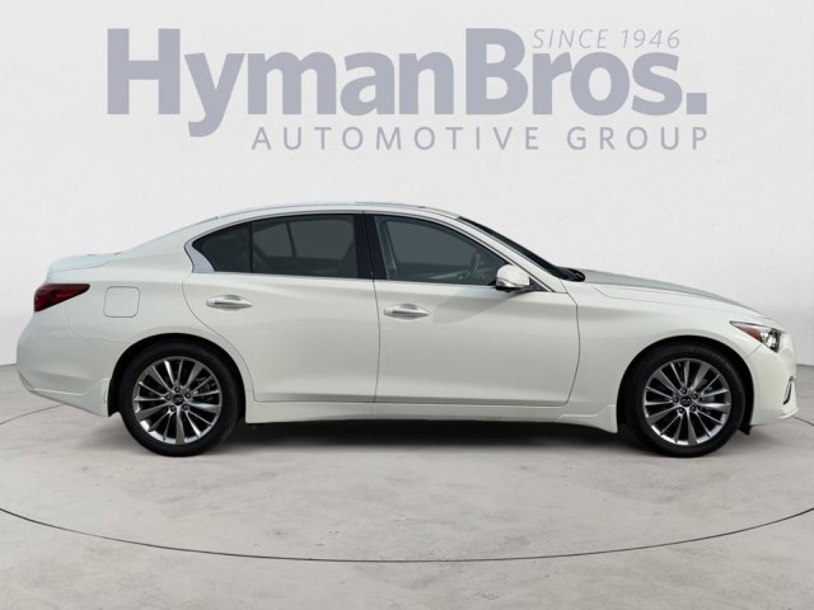 Certified 2023 INFINITI Q50 Luxe w/ Cargo Package image 2