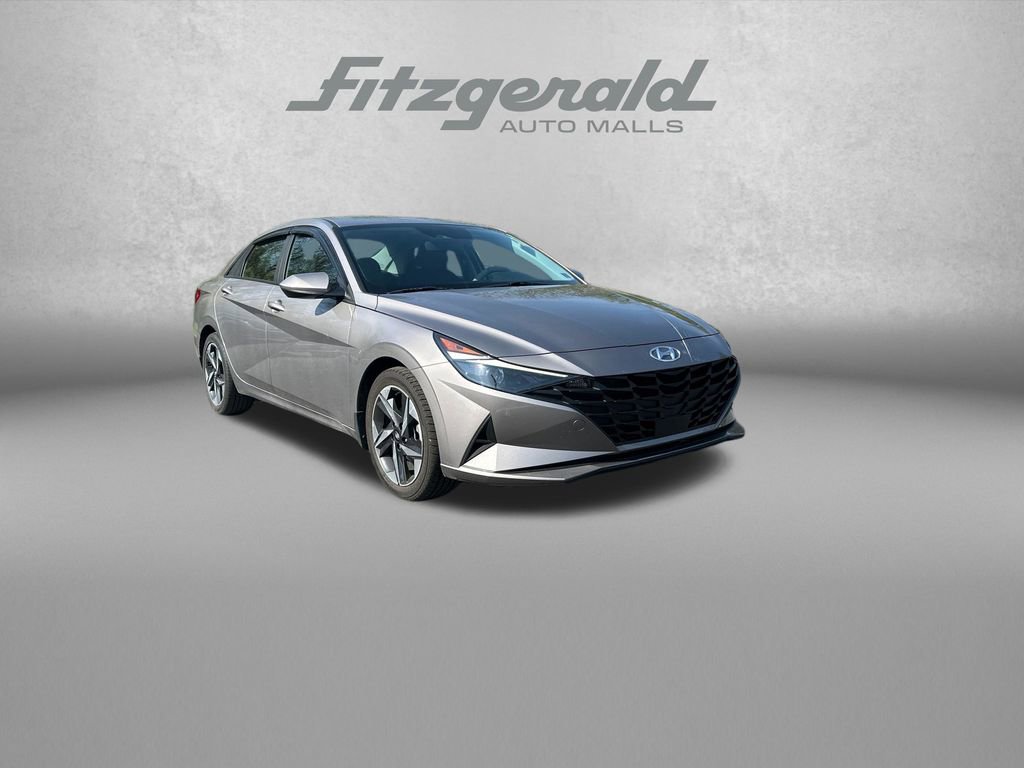 Used 2023 Hyundai Elantra SEL w/ Convenience Package FWD image 1