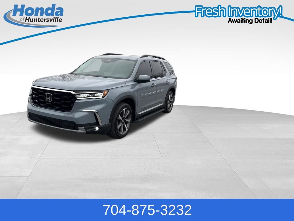 Used 2025 Honda Pilot Elite image 39