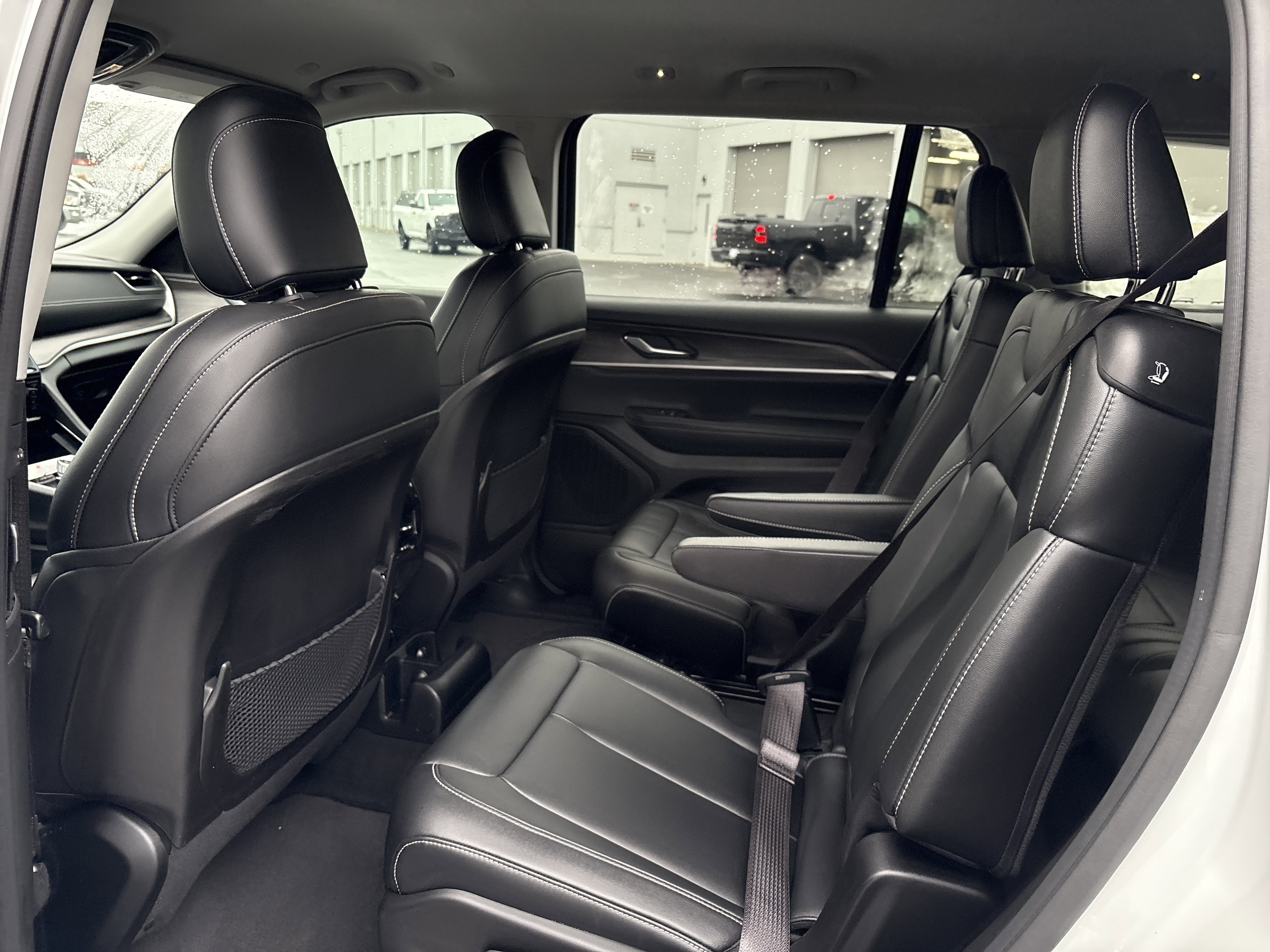 Certified 2023 Jeep Grand Cherokee L Limited image 33