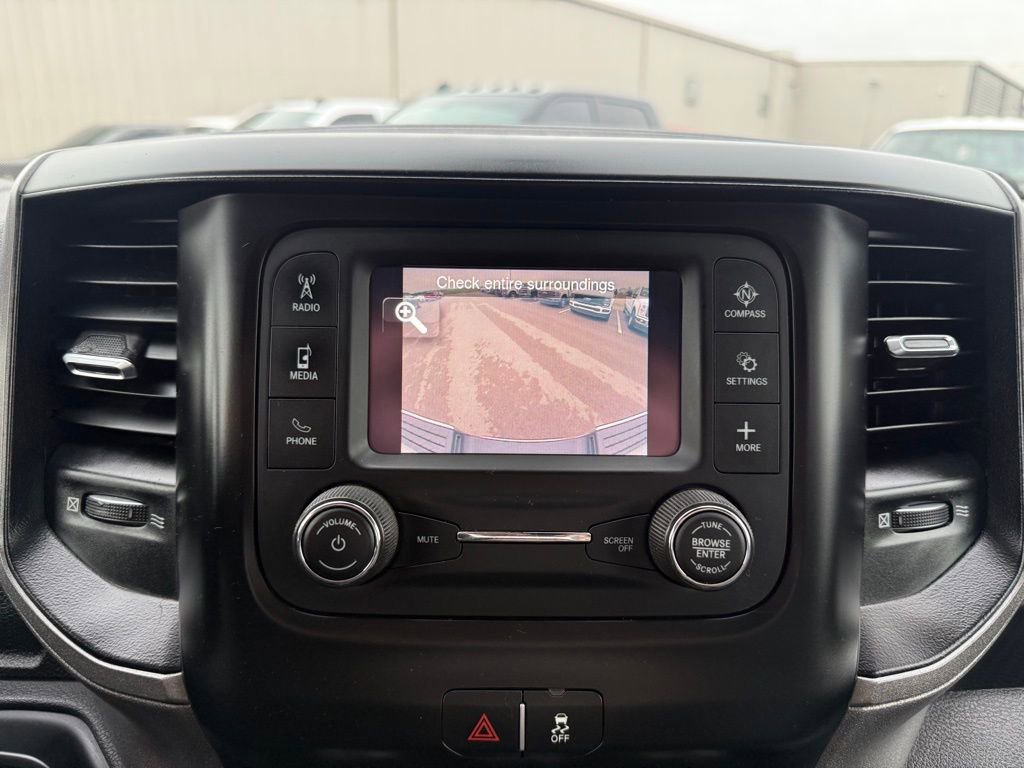 Used 2022 RAM 2500 Tradesman w/ Chrome Appearance Group image 27