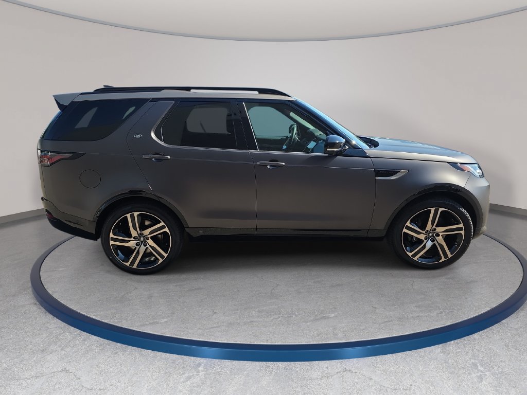 New 2026 Land Rover Discovery Limited Edition AWD/4WD image 4