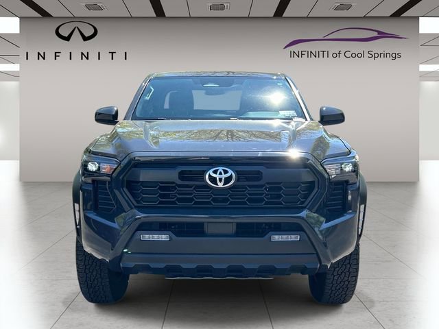 Used 2024 Toyota Tacoma TRD Off-Road image 2