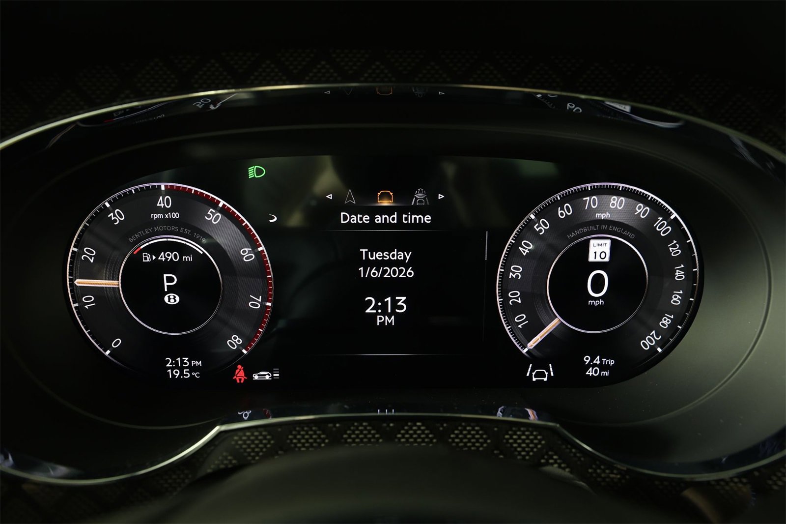 New 2025 Bentley Bentayga image 38