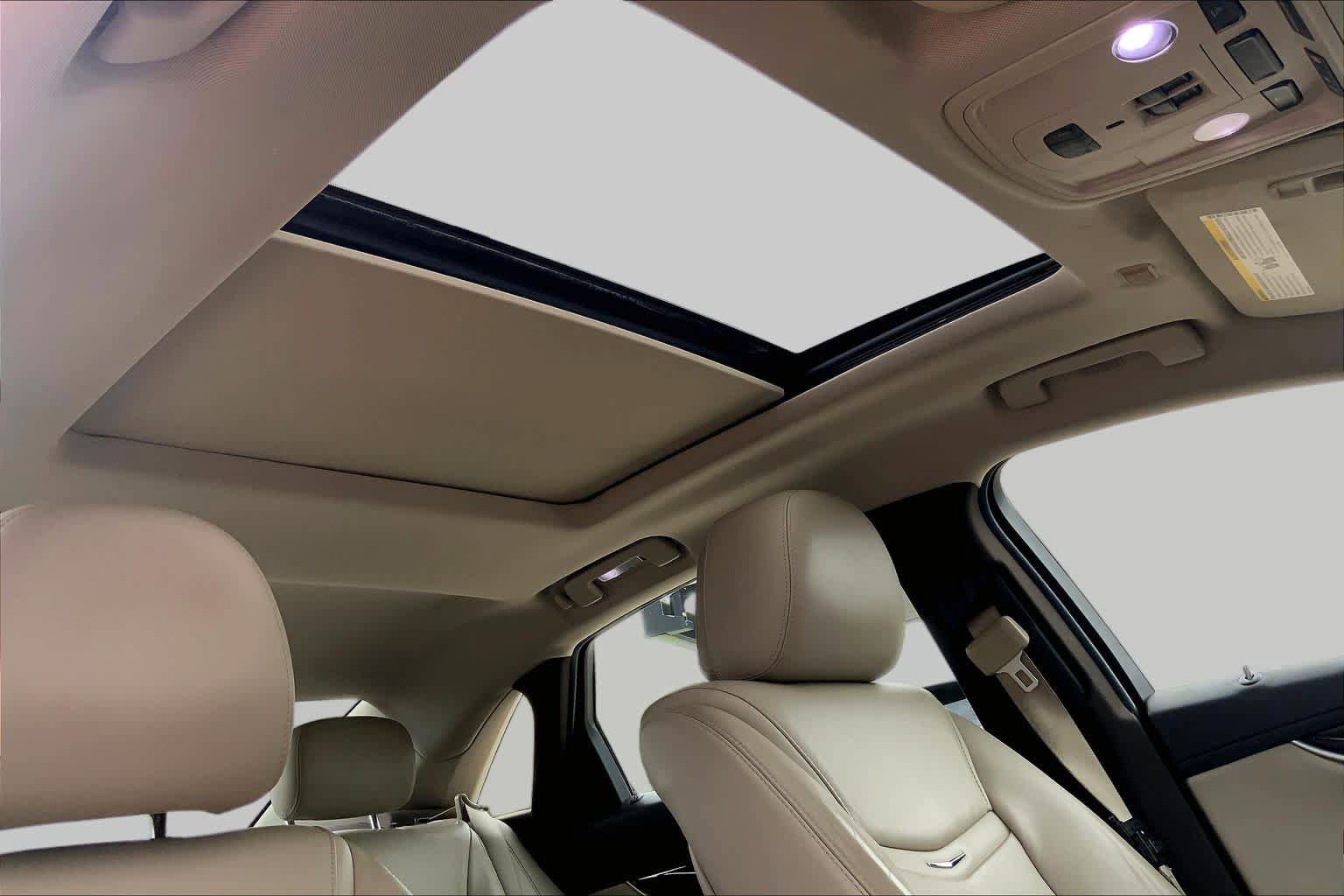 Used 2013 Cadillac XTS Luxury w/ Driver Awareness Package FWD image 13