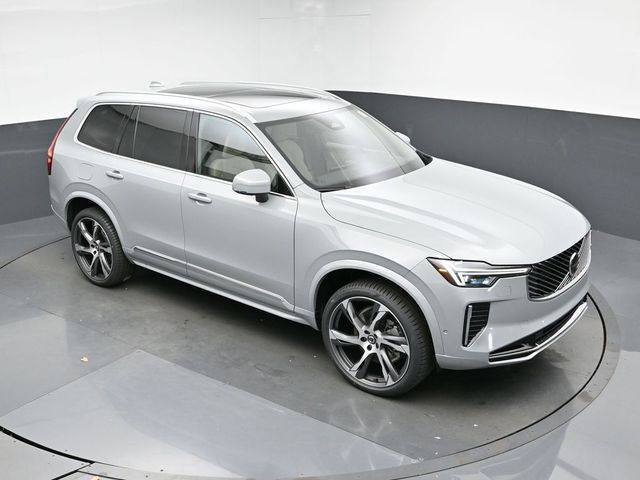 New 2026 Volvo XC90 B5 Plus w/ Protection Package Premier image 45