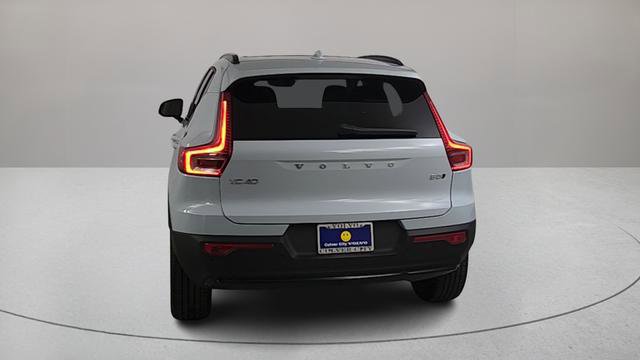 Certified 2026 Volvo XC40 B5 Plus w/ Protection Package Premier AWD/4WD image 5
