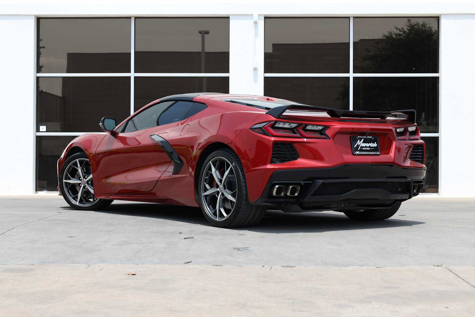 Used 2023 Chevrolet Corvette Stingray Premium Cpe w/ Z51 Performance Package RWD image 11