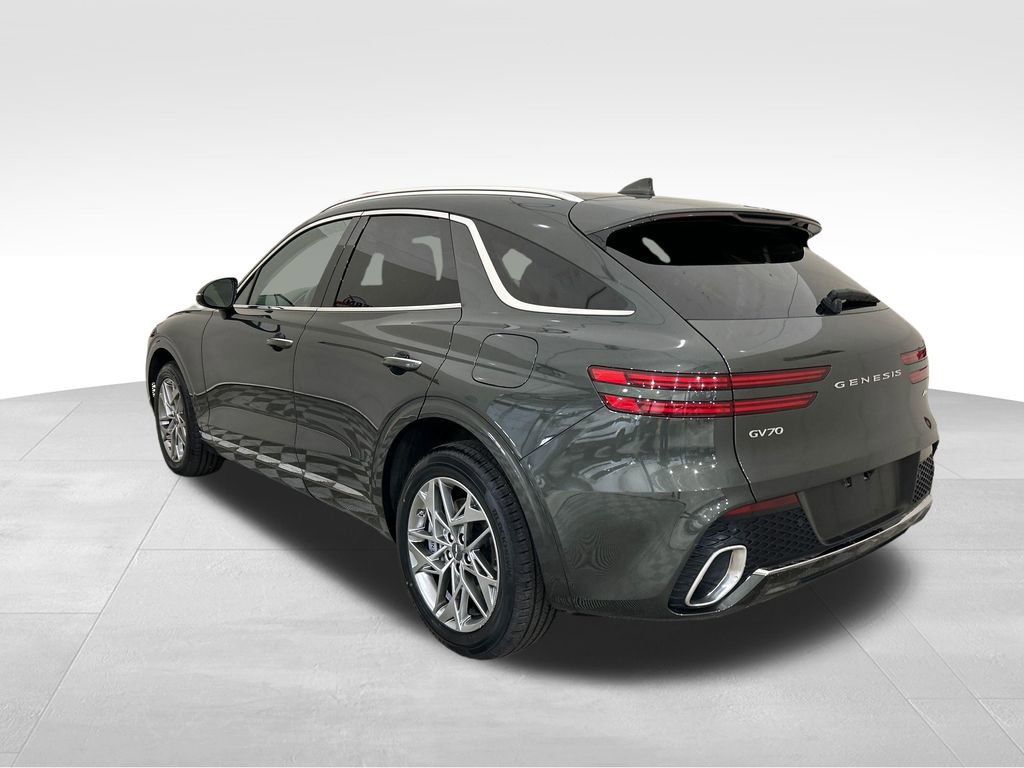 Used 2025 Genesis GV70 2.5T image 3