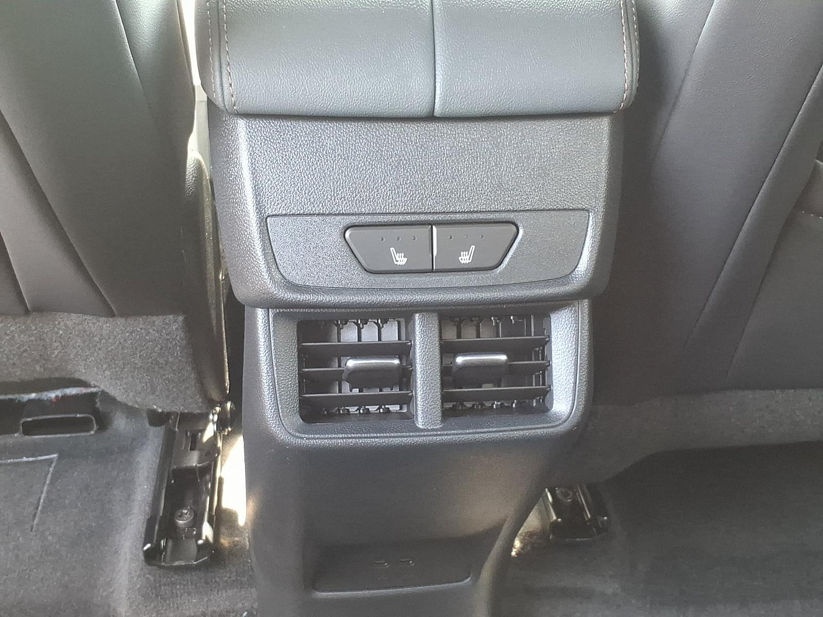 New 2026 GMC Terrain AT4 w/ Convenience Package III AWD/4WD image 9