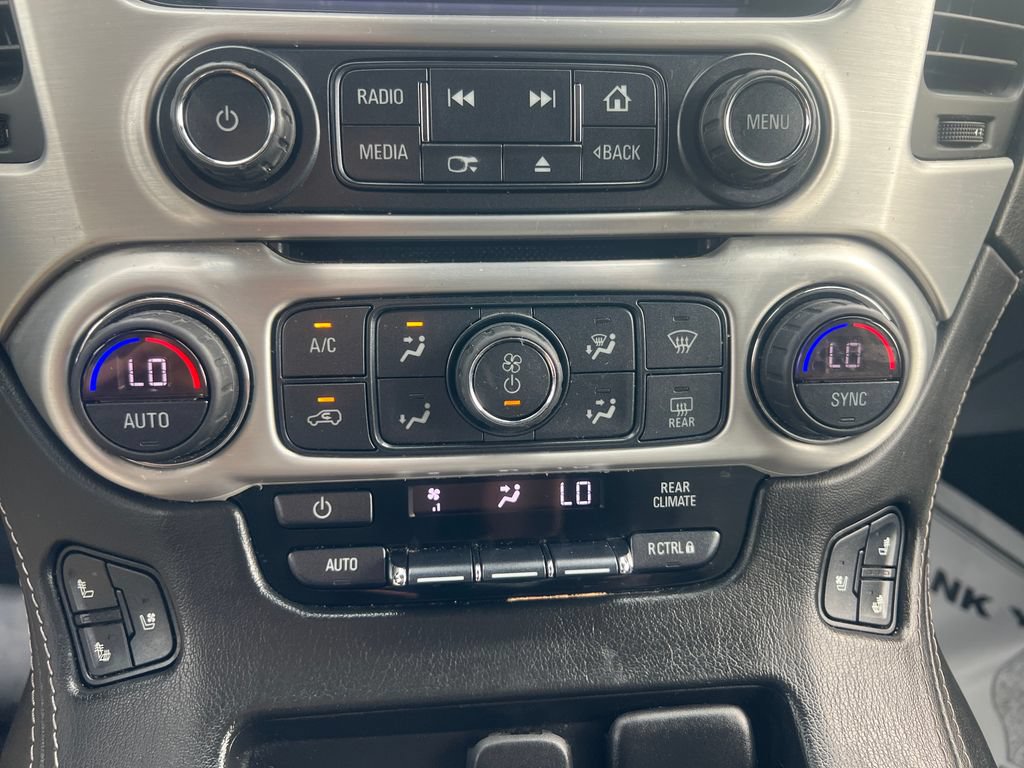 Used 2018 GMC Yukon XL SLT AWD/4WD image 16