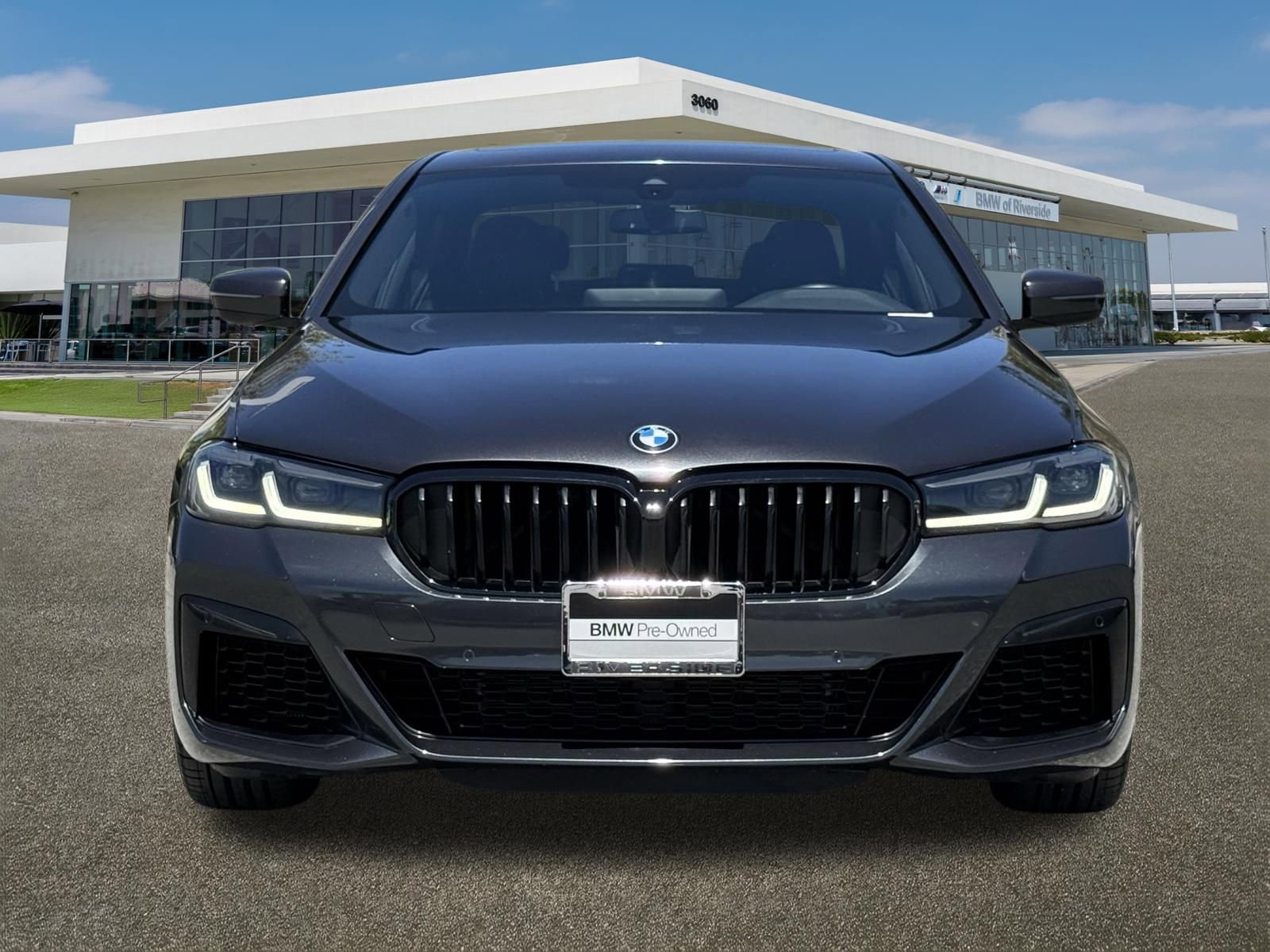 Certified 2023 BMW 540i w/ M Sport Package RWD image 3