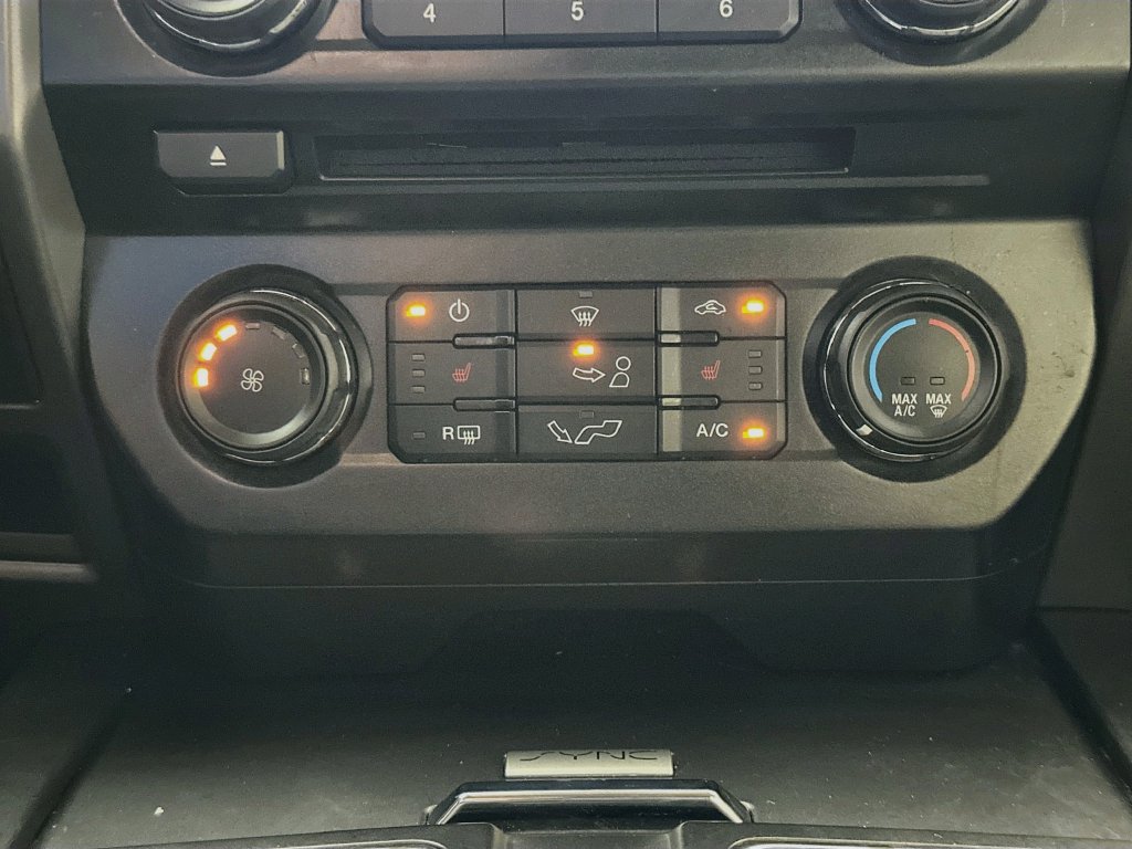 Used 2016 Ford F150 XLT w/ Equipment Group 302A Luxury RWD image 18