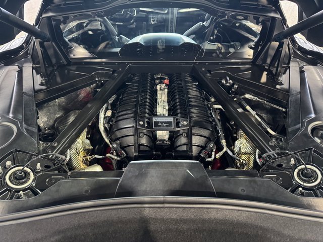 Used 2024 Chevrolet Corvette Z06 w/ Z07 Performance Package image 8