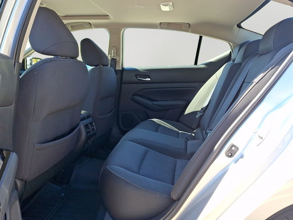 Used 2020 Nissan Altima 2.5 SV AWD/4WD image 8