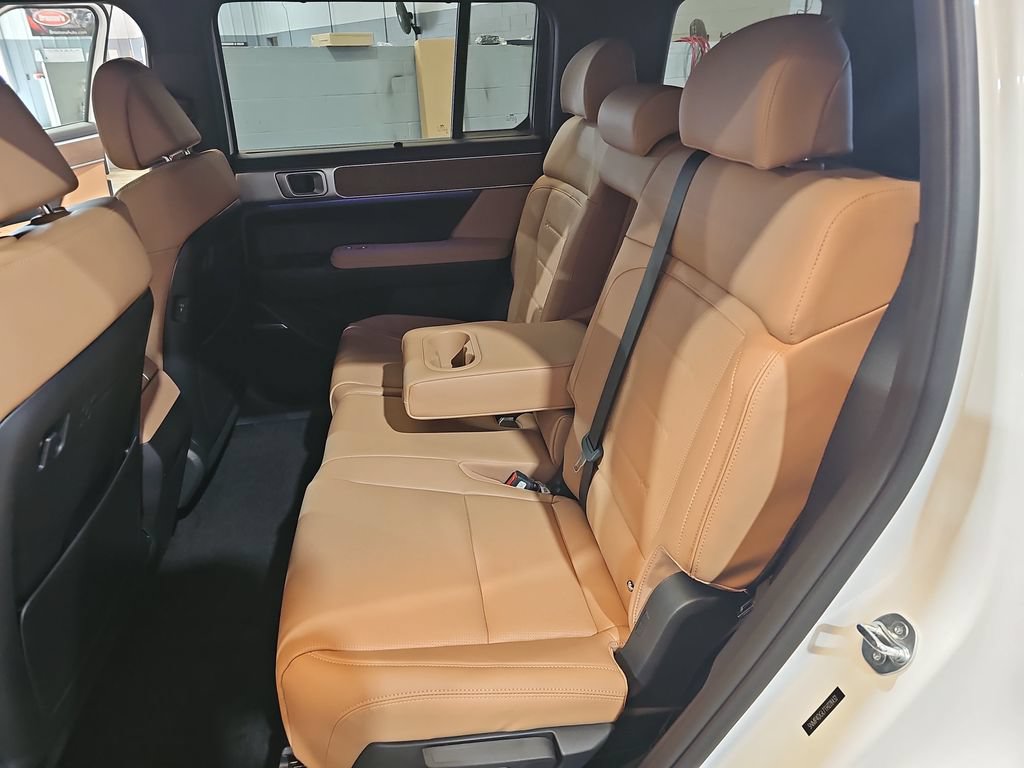 New 2026 Hyundai Santa Fe Limited AWD/4WD image 15
