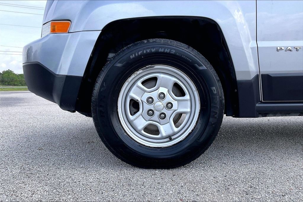 Used 2016 Jeep Patriot Sport FWD image 33