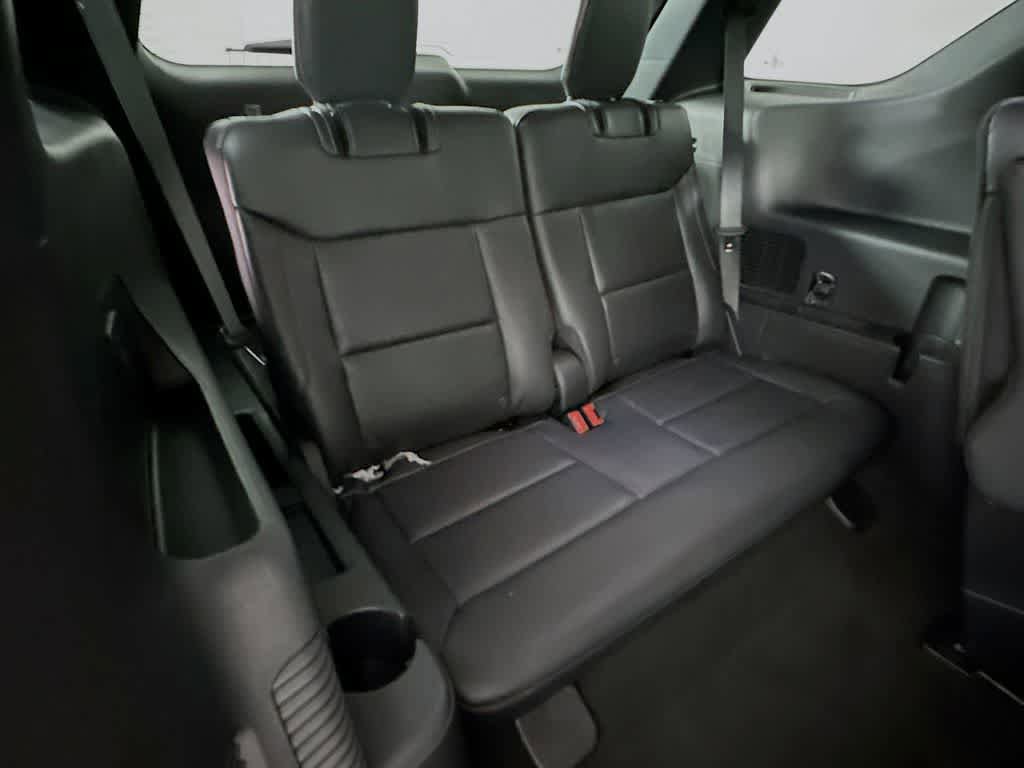 New 2026 Ford Explorer ST RWD image 33