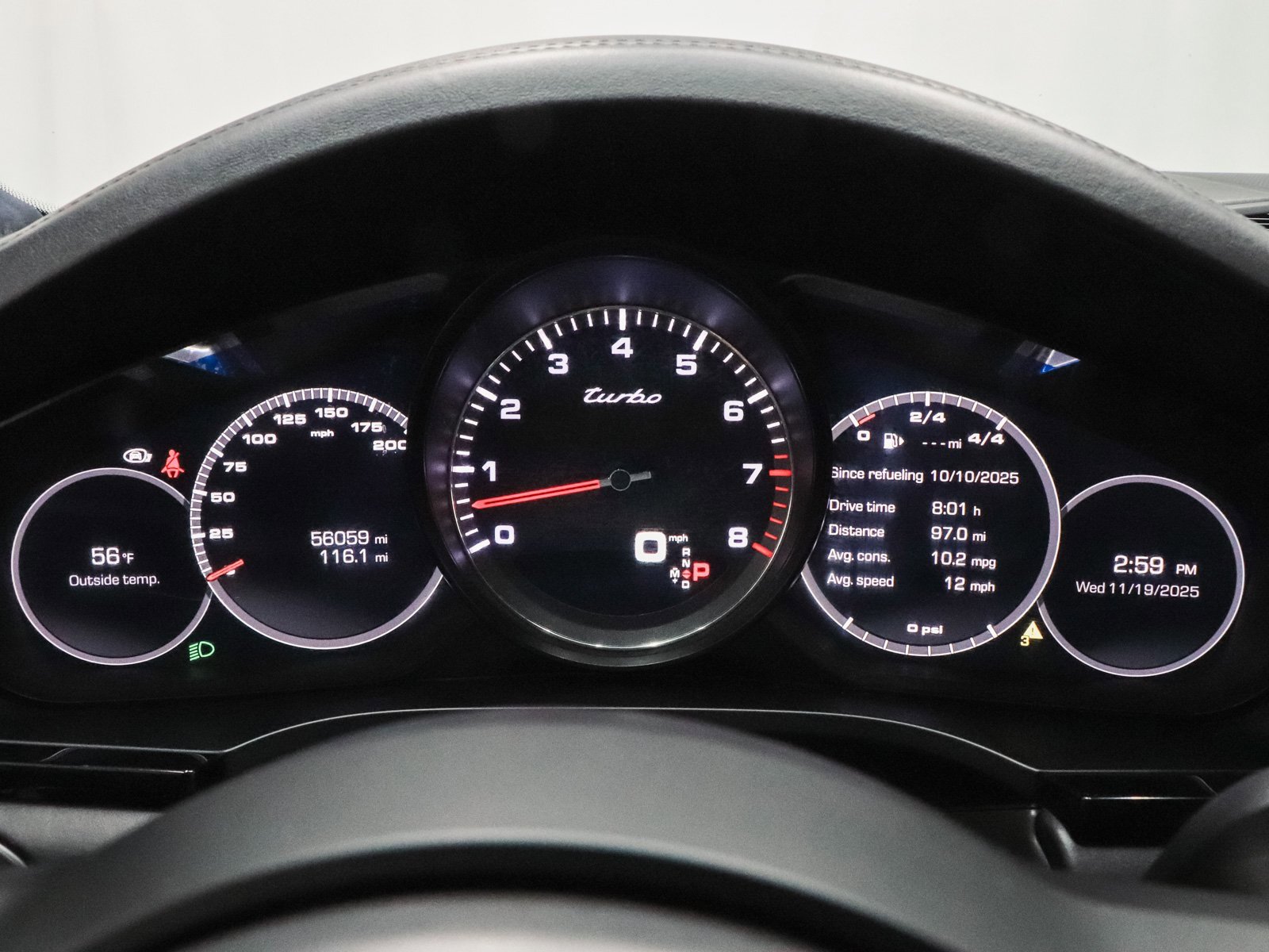 Used 2020 Porsche Cayenne Turbo image 30