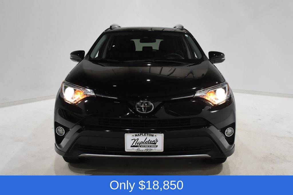 Used 2018 Toyota RAV4 XLE image 2