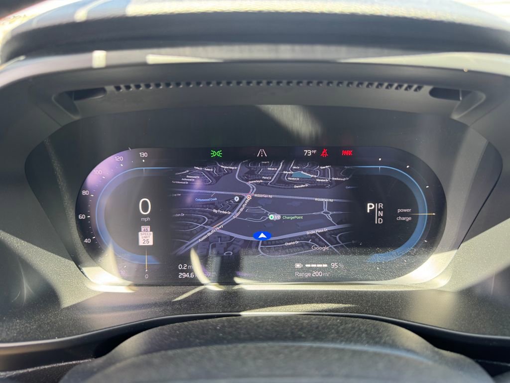 Used 2021 Volvo XC40 P8 Recharge w/ Advanced Package image 12