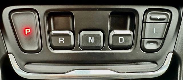 Used 2020 GMC Terrain SLT w/ Preferred Package image 42