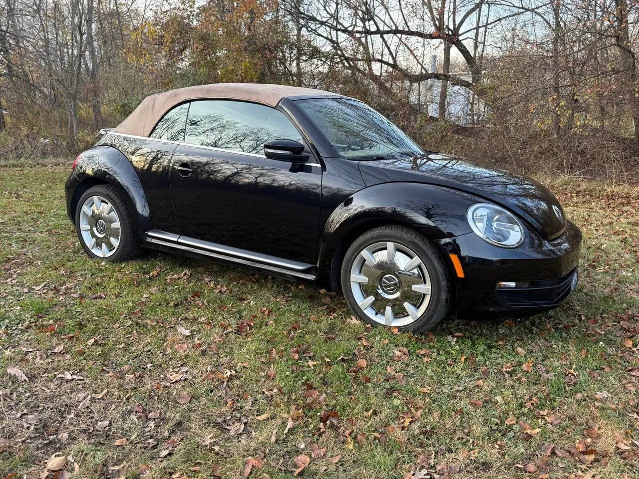 Used 2013 Volkswagen Beetle 2.5 image 46