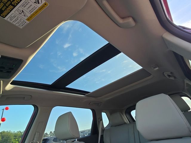 Certified 2026 Nissan Rogue SV AWD/4WD image 16