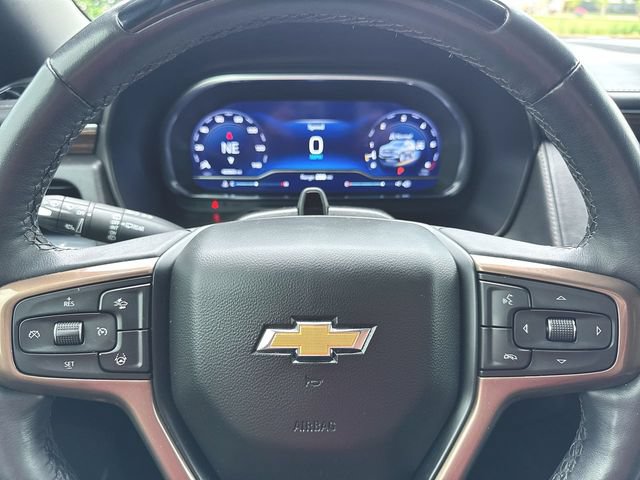 Used 2024 Chevrolet Suburban High Country w/ Advanced Technology Package AWD/4WD image 11