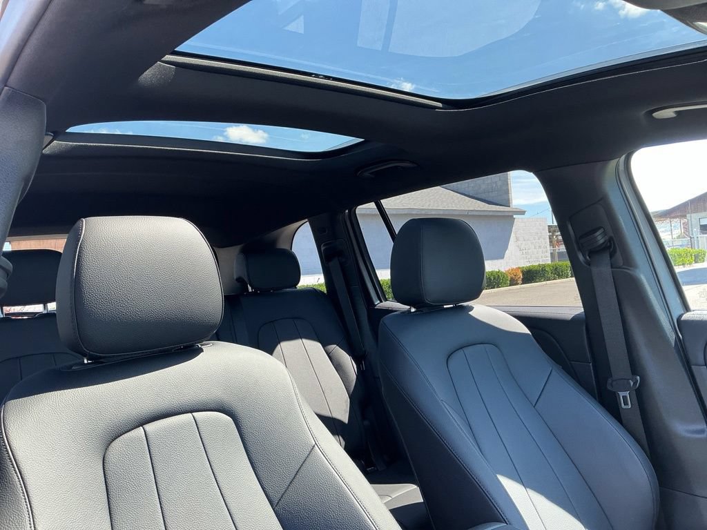 Certified 2026 Mercedes-Benz GLB 250 4MATIC image 19