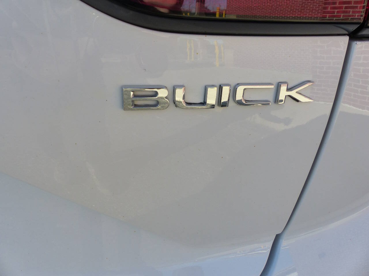 Used 2025 Buick Envision Sport Touring AWD/4WD image 9