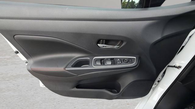 Used 2025 Nissan Versa SR w/ Trunk Package FWD image 17