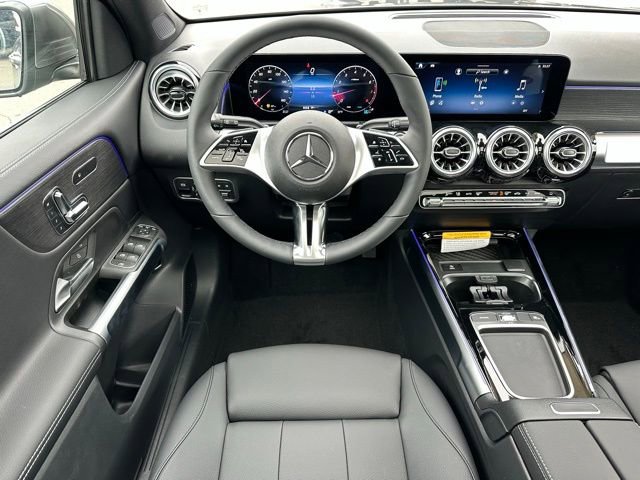 New 2026 Mercedes-Benz GLB 250 4MATIC image 12