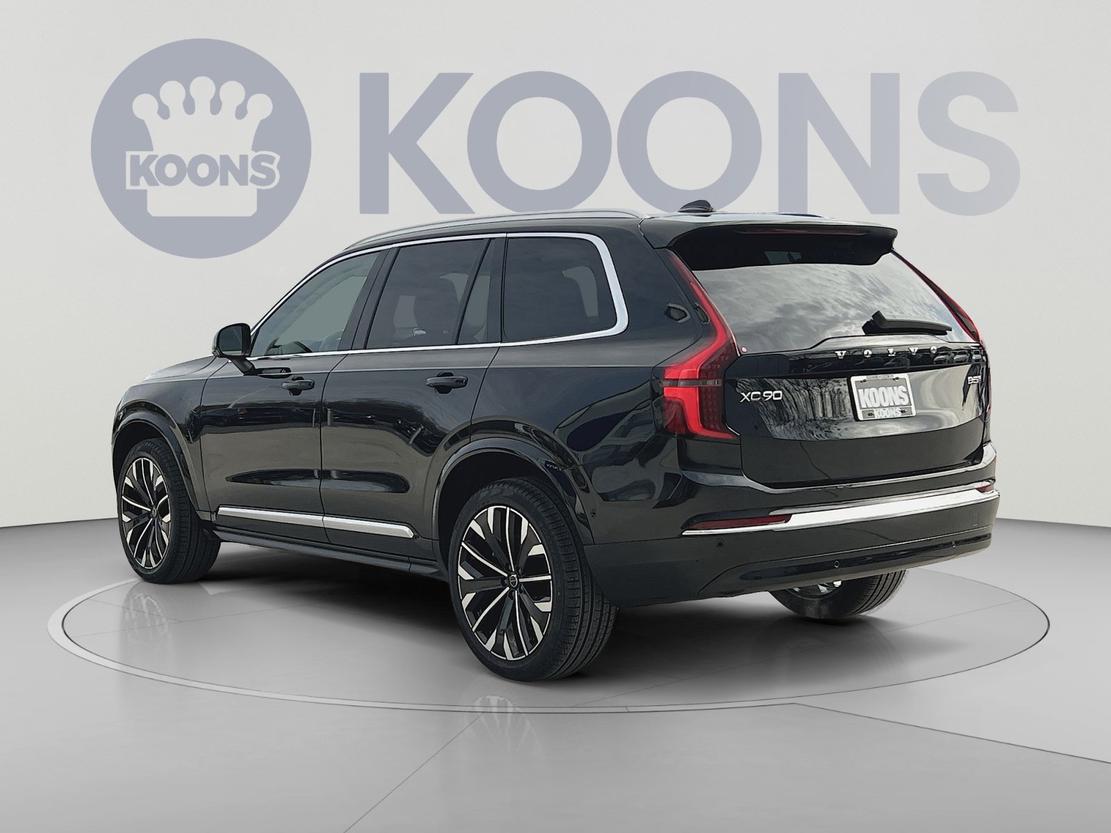 New 2026 Volvo XC90 B5 Plus w/ Protection Package AWD/4WD image 14