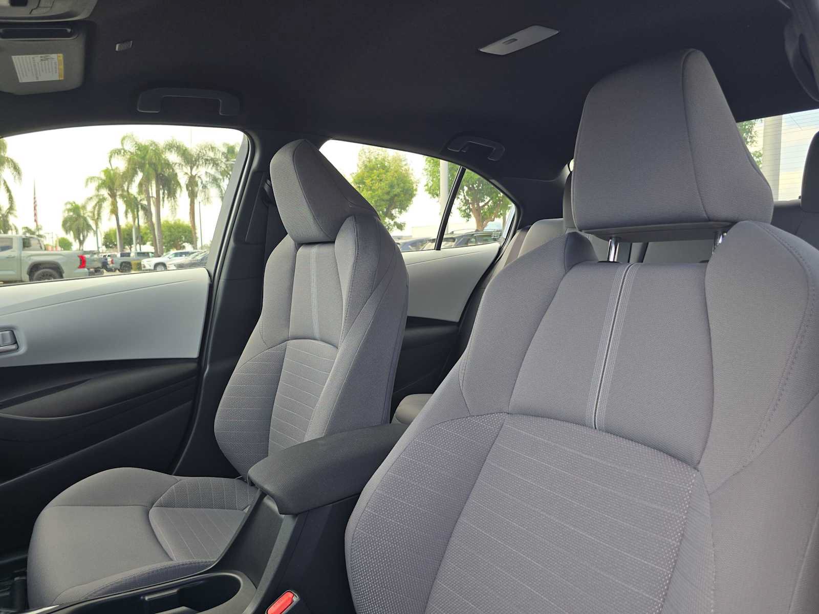 Certified 2026 Toyota Corolla SE w/ Carpet Mat Package (TMS) FWD image 21