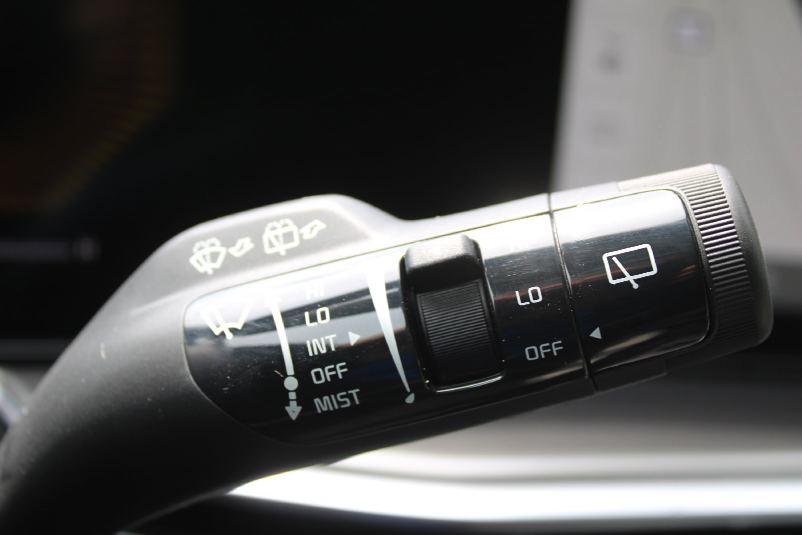 New 2026 Kia Sorento EX w/ EX Premium Package FWD image 34