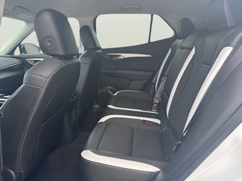 Used 2025 Buick Envision Sport Touring AWD/4WD image 14