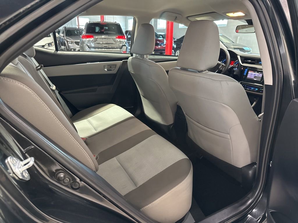 Used 2017 Toyota Corolla L image 34